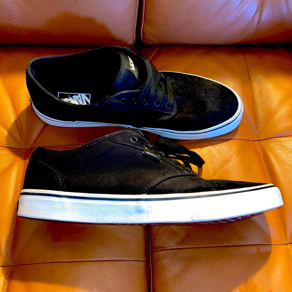 Vans Chukka Lows Size 13